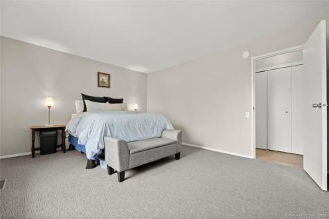 48 Olcott Way Ridgefield CT 06877
