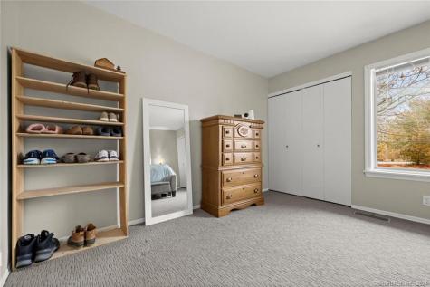48 Olcott Way Ridgefield CT 06877