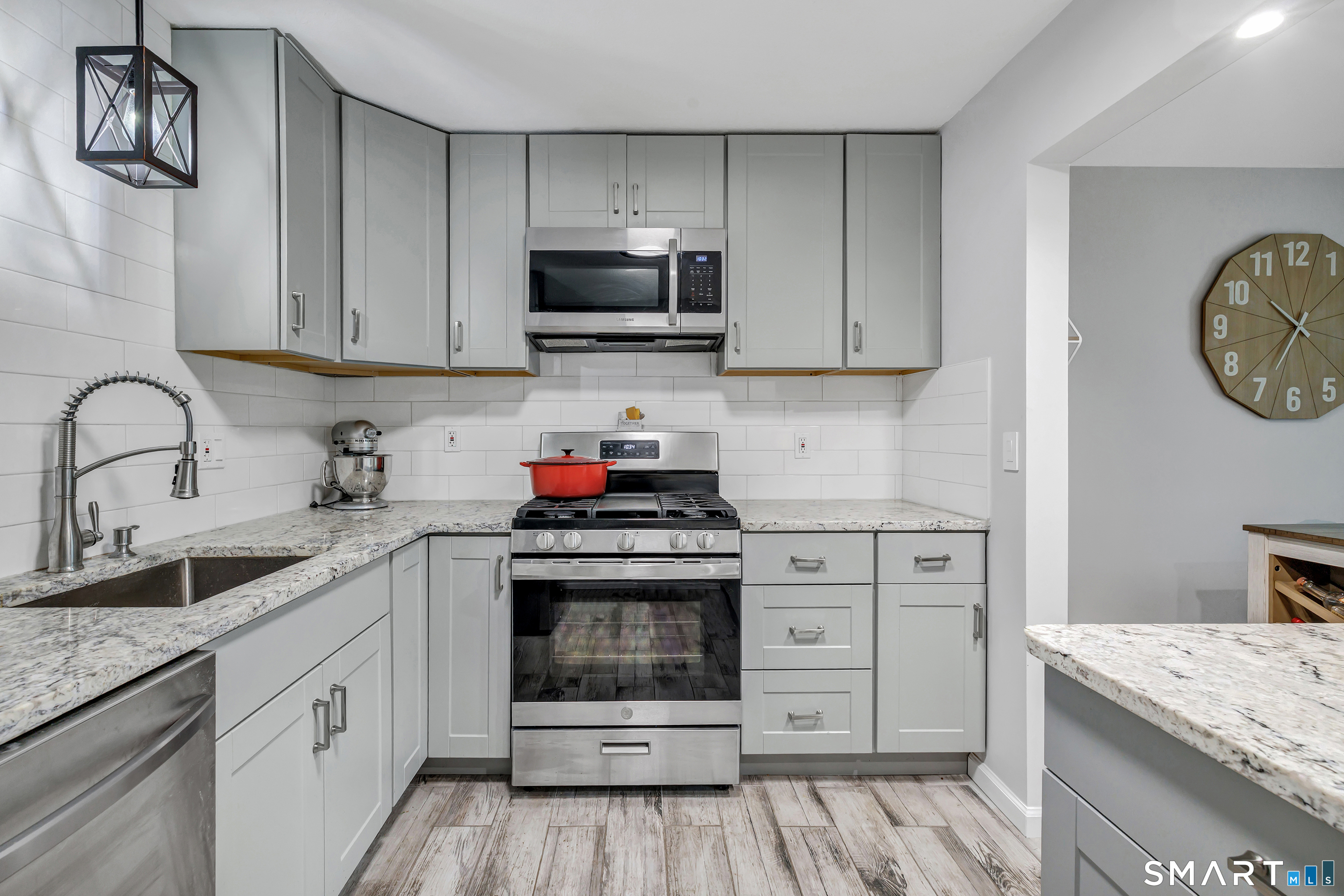 137 Florence Road Branford CT 06405