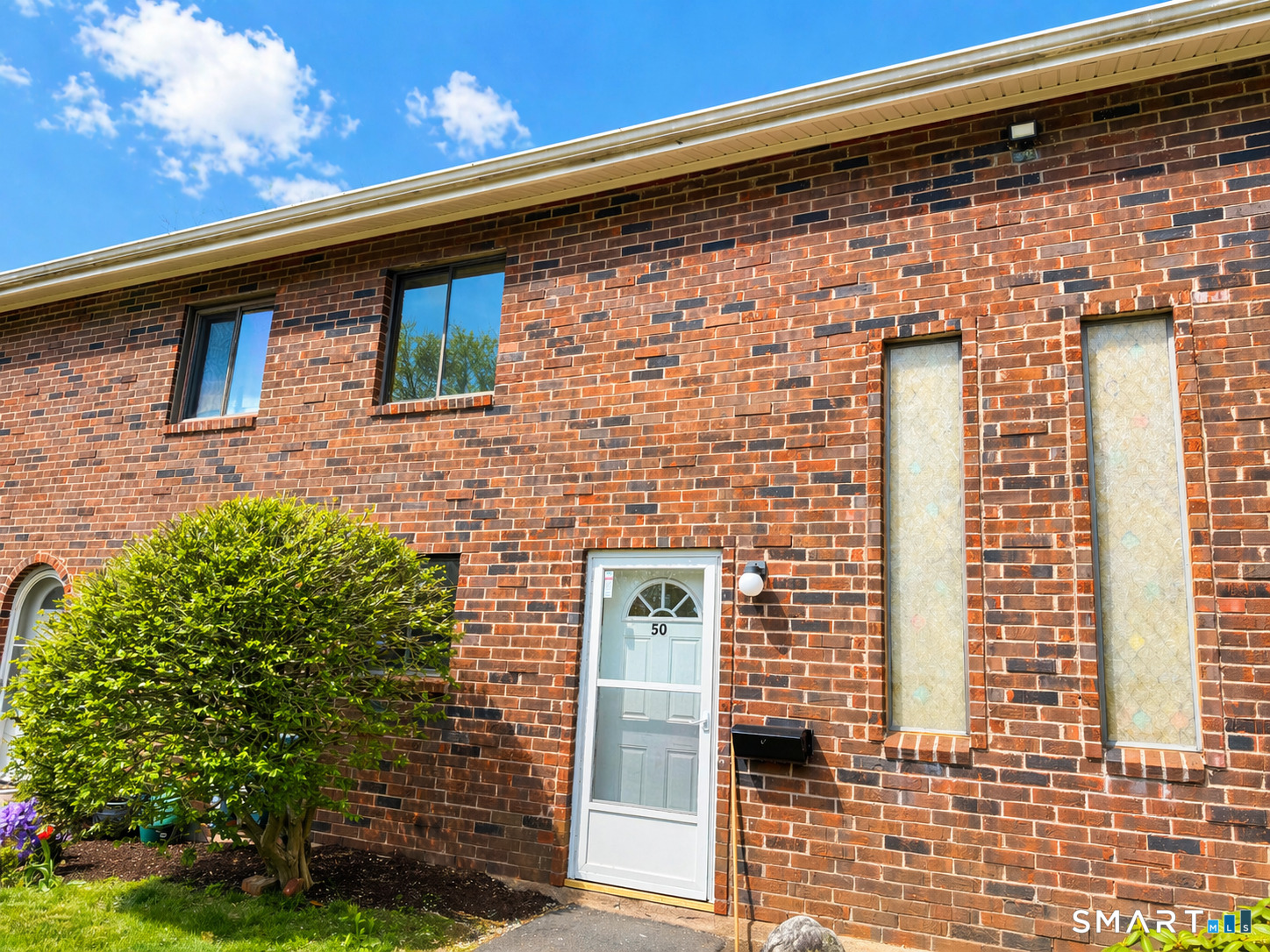 50 Wakefield Circle East Hartford CT 06118