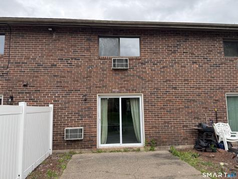 50 Wakefield Circle East Hartford CT 06118