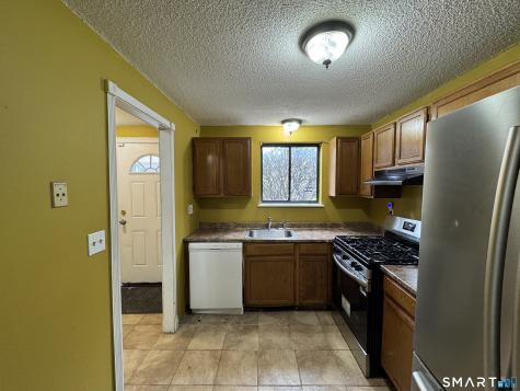 50 Wakefield Circle East Hartford CT 06118