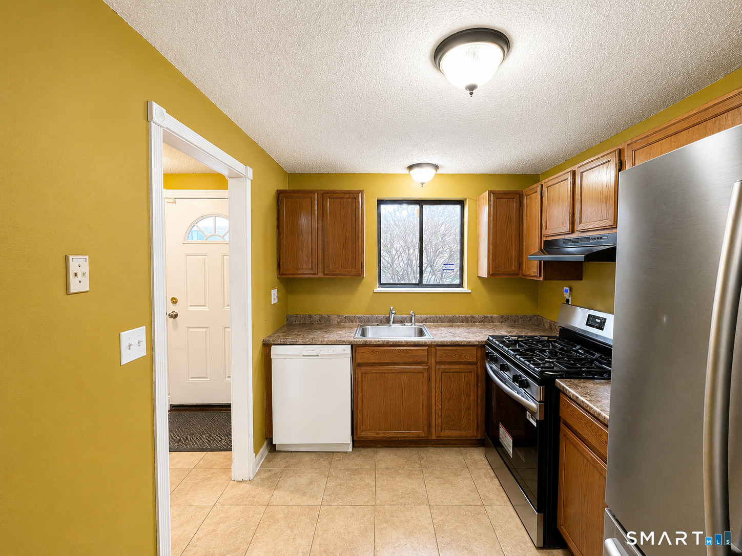 50 Wakefield Circle East Hartford CT 06118
