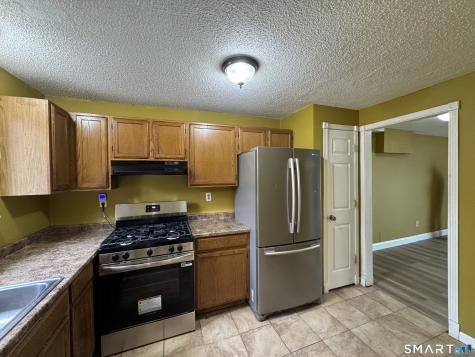 50 Wakefield Circle East Hartford CT 06118