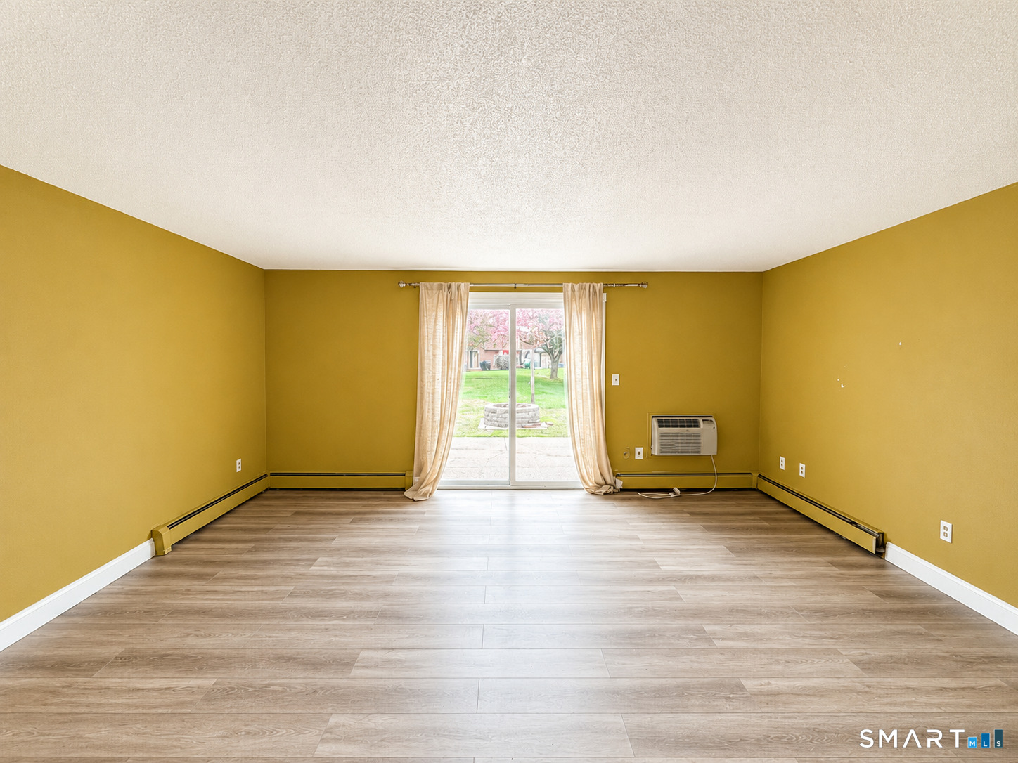 50 Wakefield Circle East Hartford CT 06118