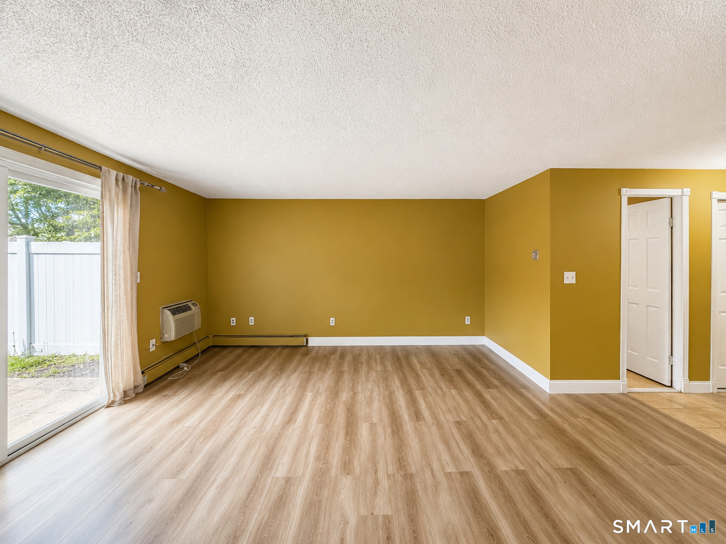 50 Wakefield Circle East Hartford CT 06118