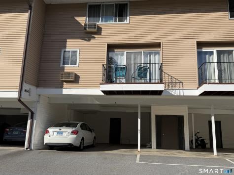 1660 Farmington Avenue Farmington CT 06085
