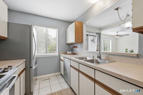 78 Silo Way Bloomfield CT 06002