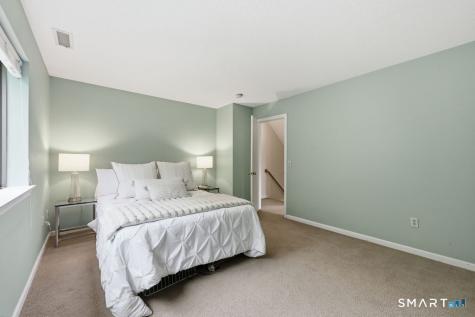 78 Silo Way Bloomfield CT 06002