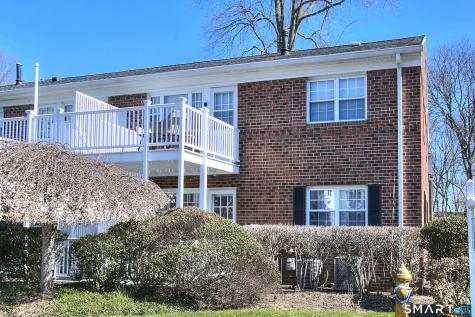 245 Unquowa Road Fairfield CT 06824