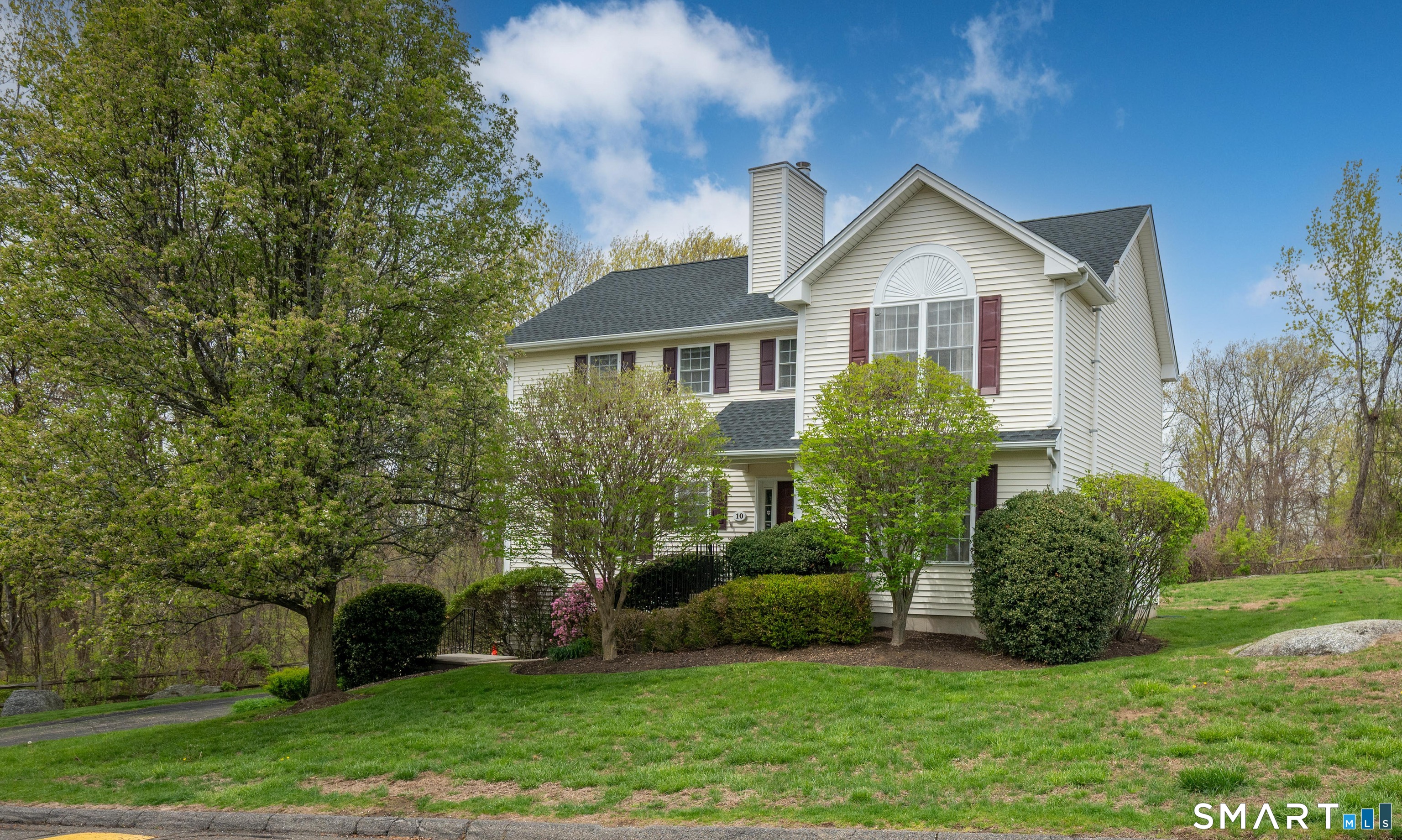 45 Pocono Lane Danbury CT 06810