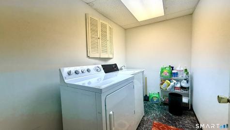 546 North Trail Stratford CT 06614