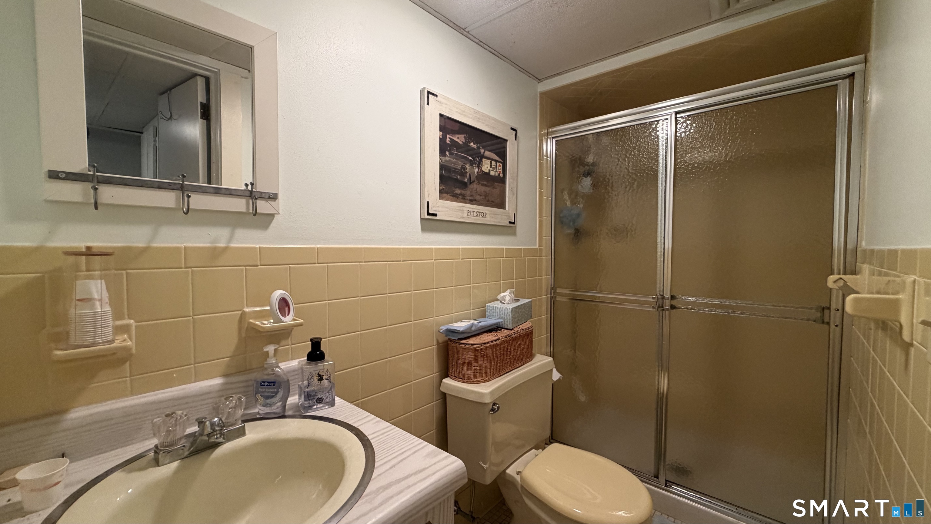 546 North Trail Stratford CT 06614