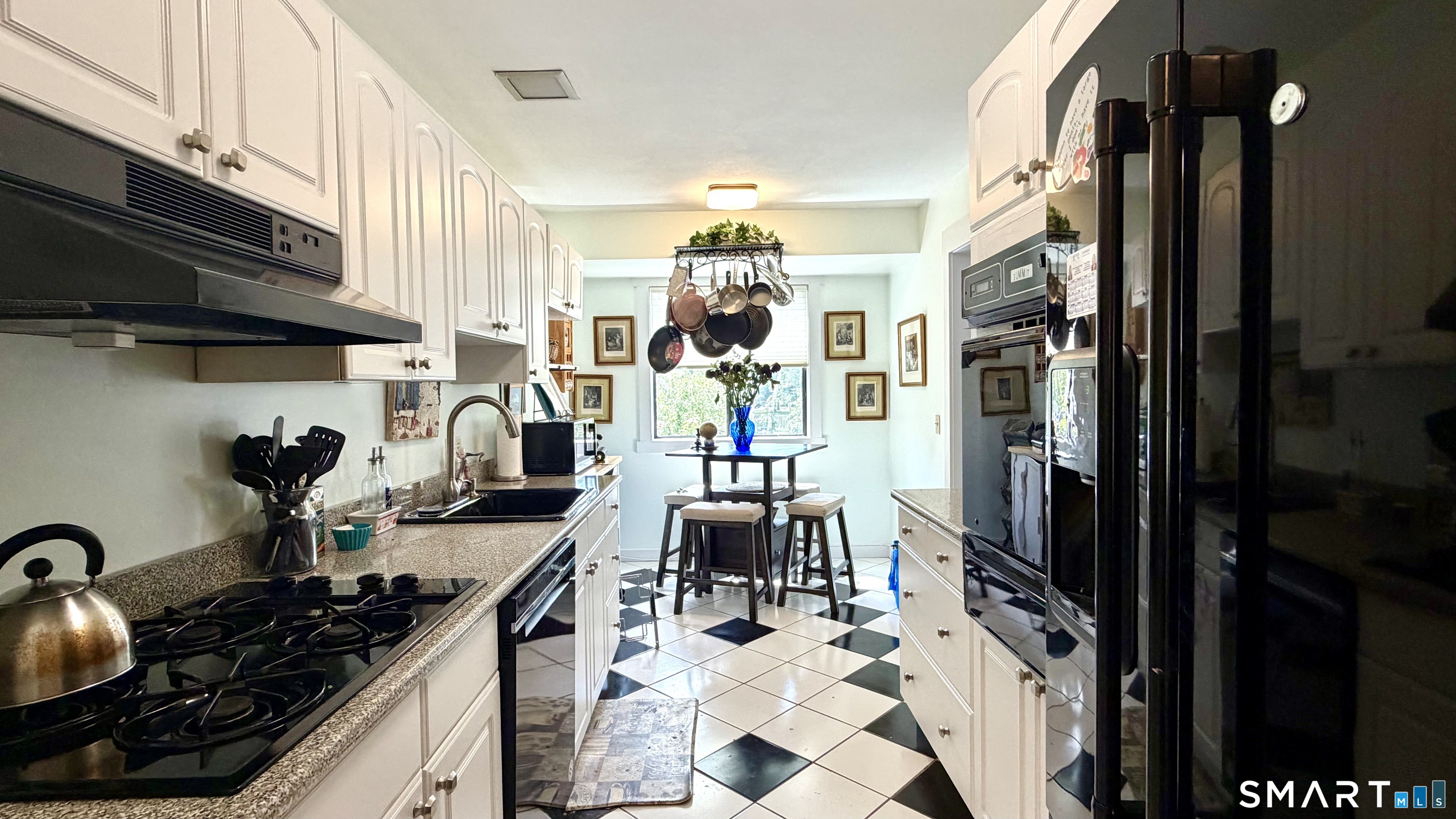 546 North Trail Stratford CT 06614