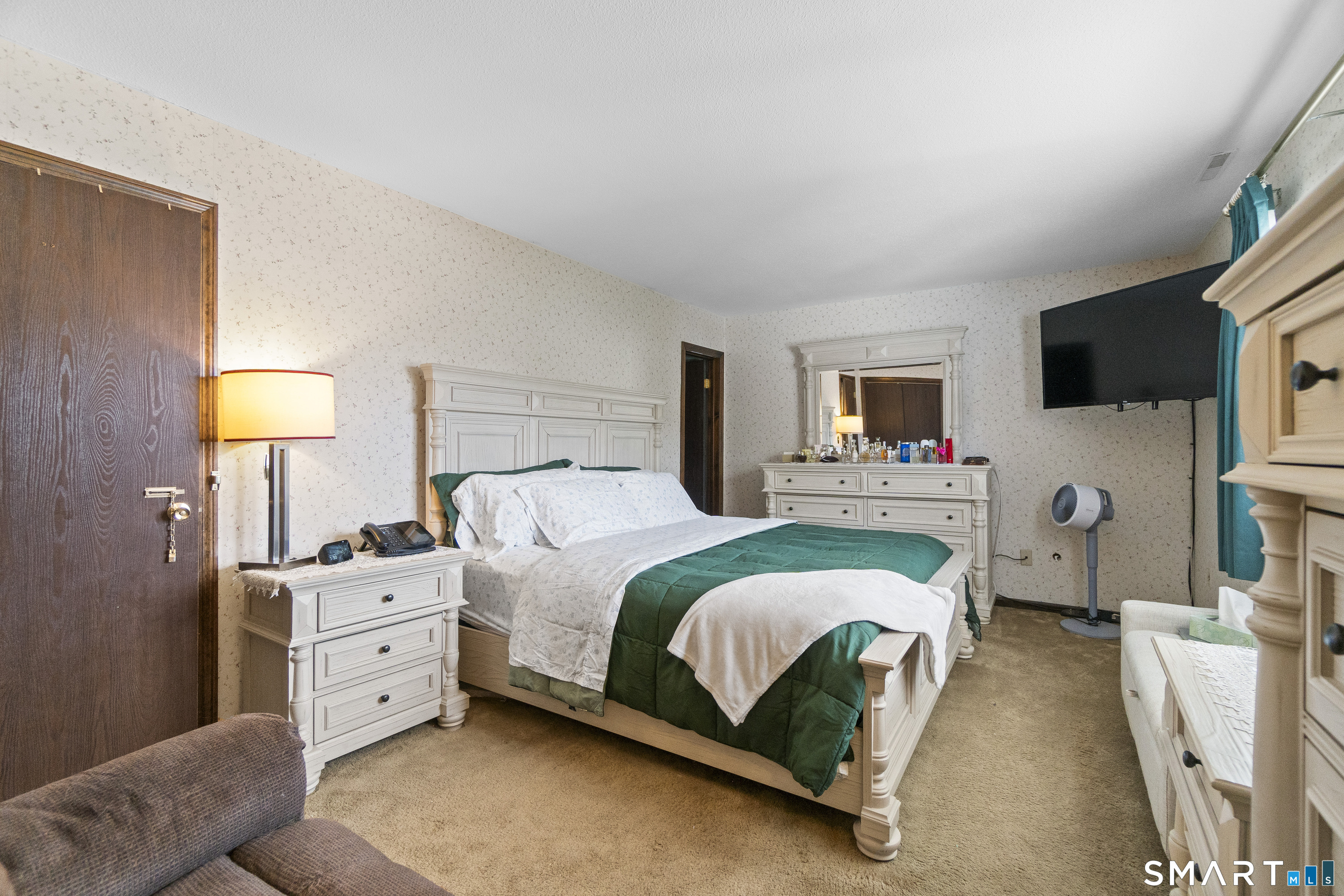 6 Lakeview Drive Southington CT 06489