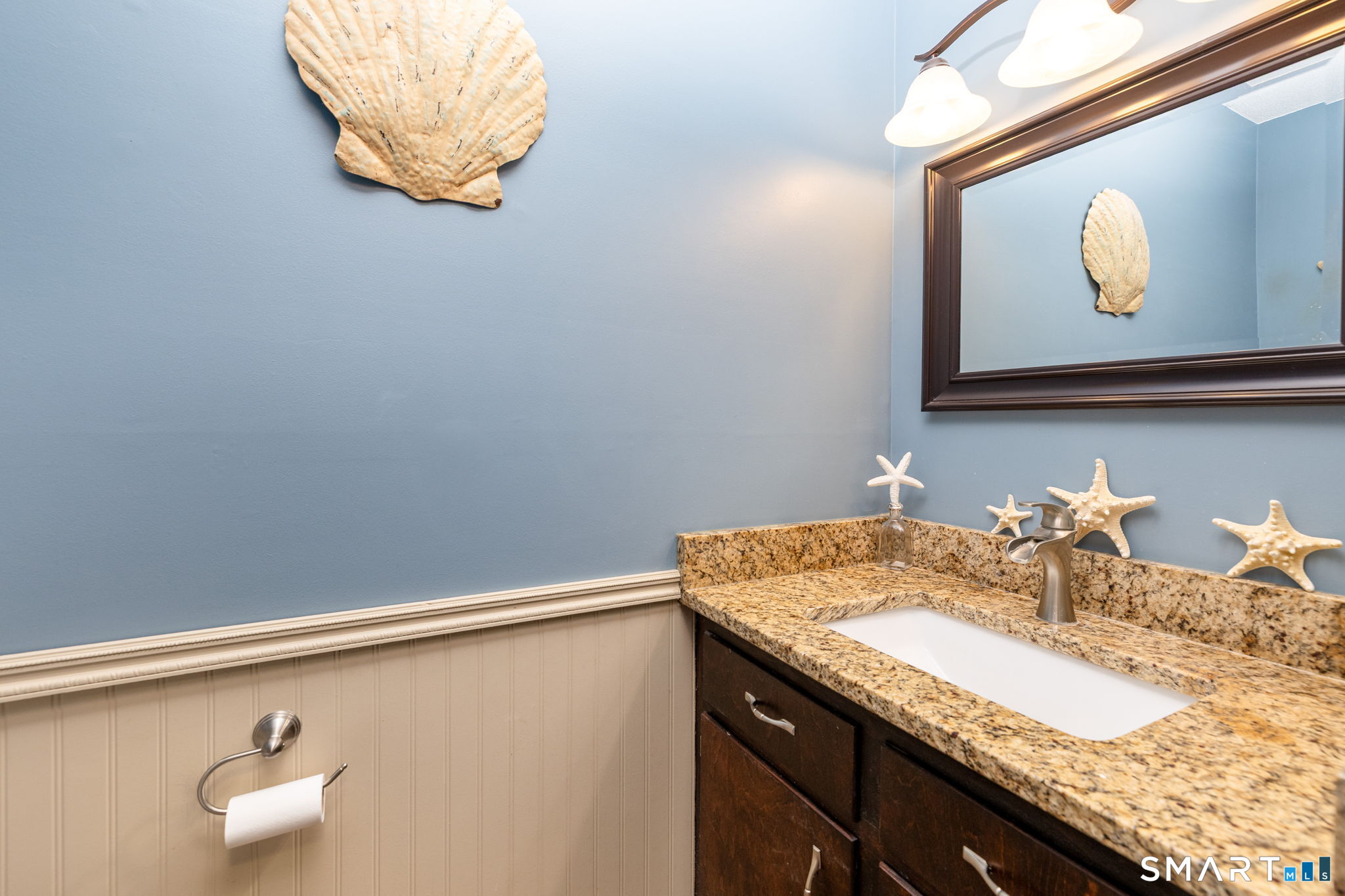 36 Northampton Lane Plainville CT 06062