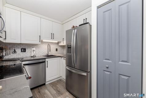 36 Northampton Lane Plainville CT 06062