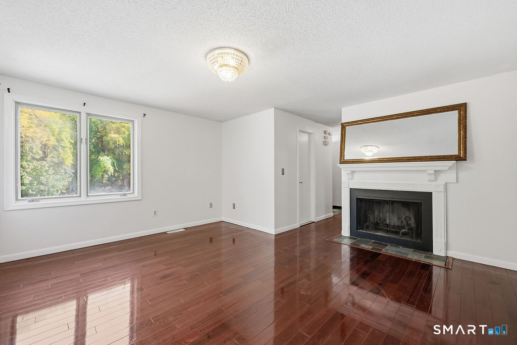 13 Dutton Place Way Glastonbury CT 06033