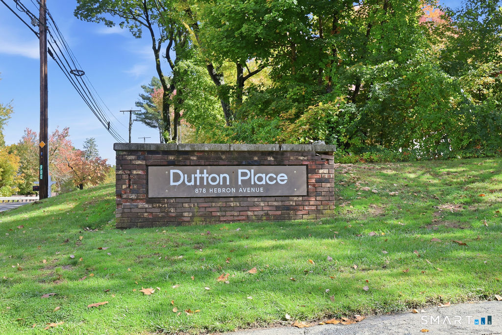 13 Dutton Place Way Glastonbury CT 06033