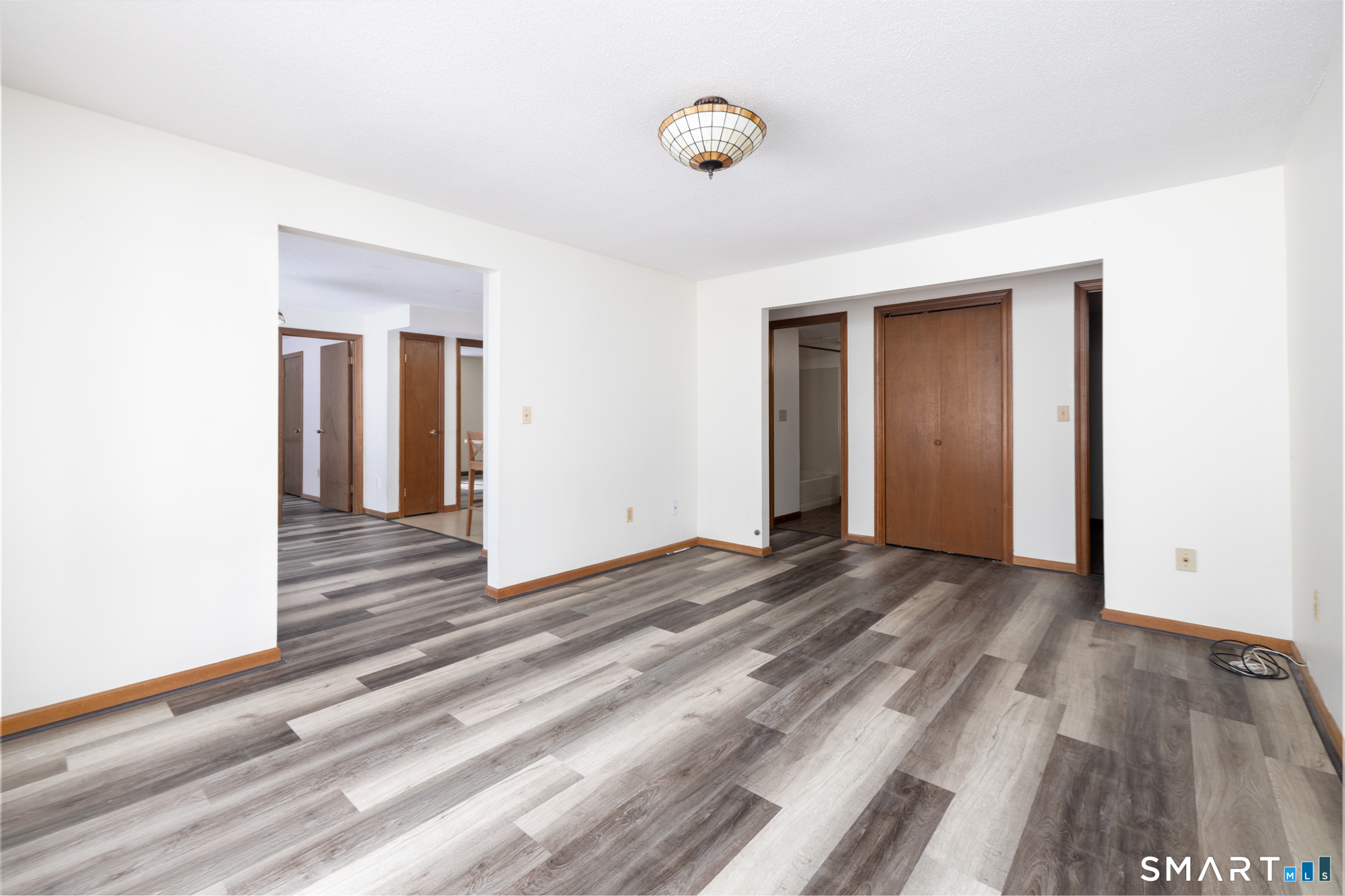 15 Cardinal Drive Farmington CT 06032