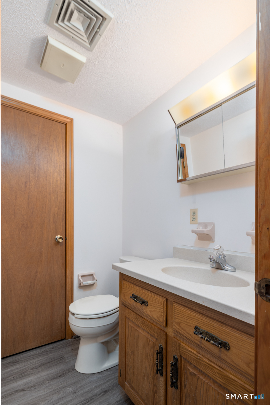 15 Cardinal Drive Farmington CT 06032