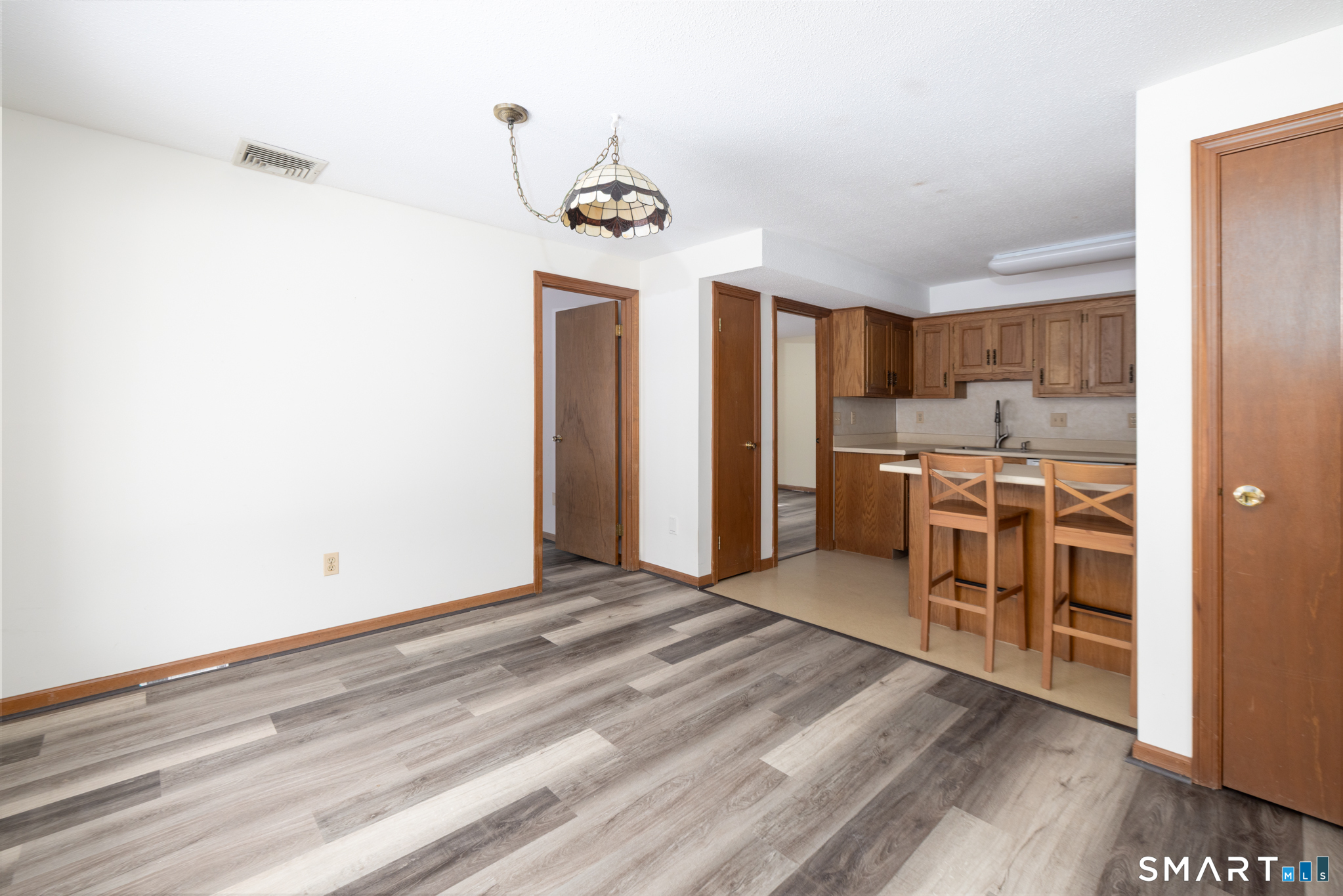 15 Cardinal Drive Farmington CT 06032