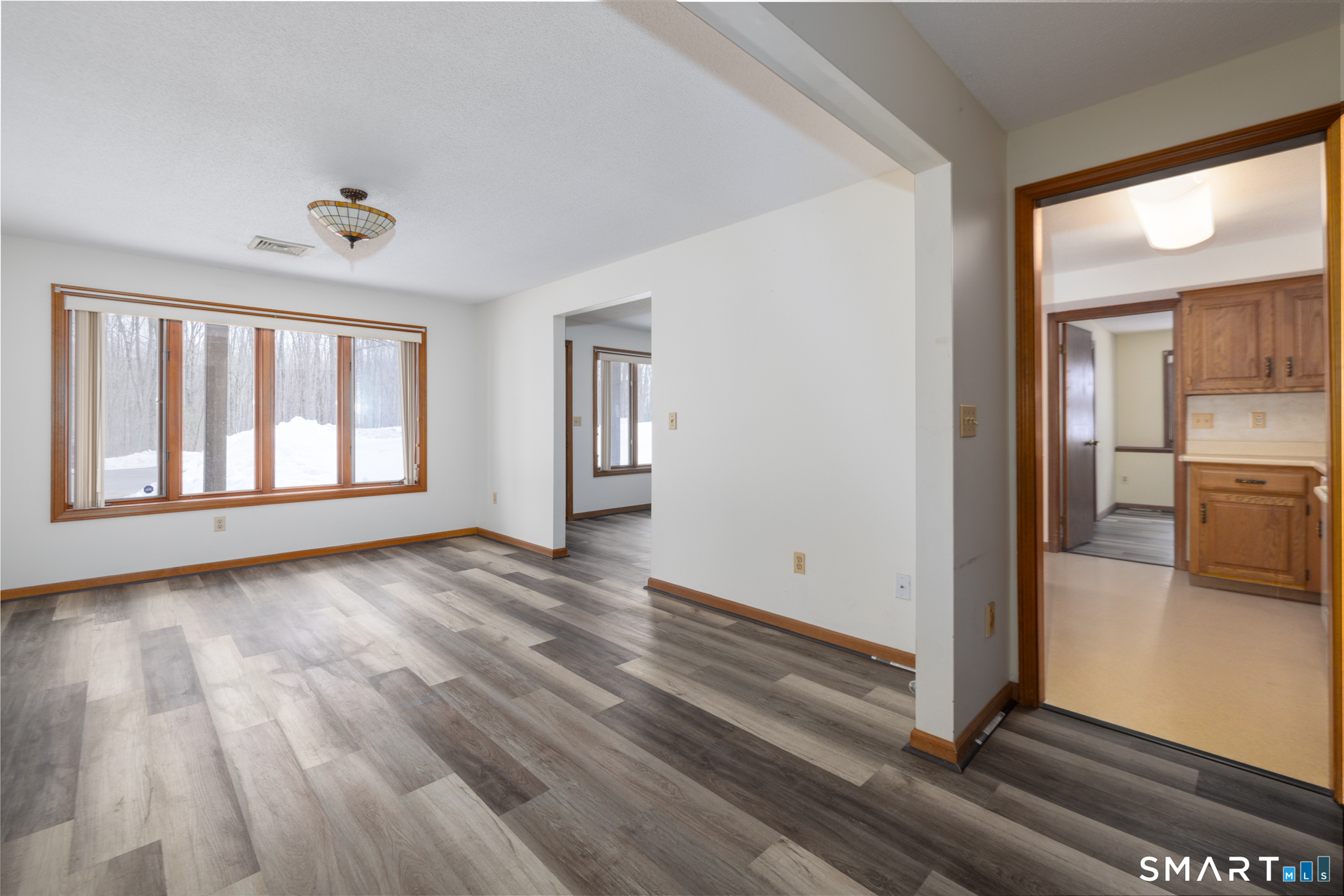 15 Cardinal Drive Farmington CT 06032