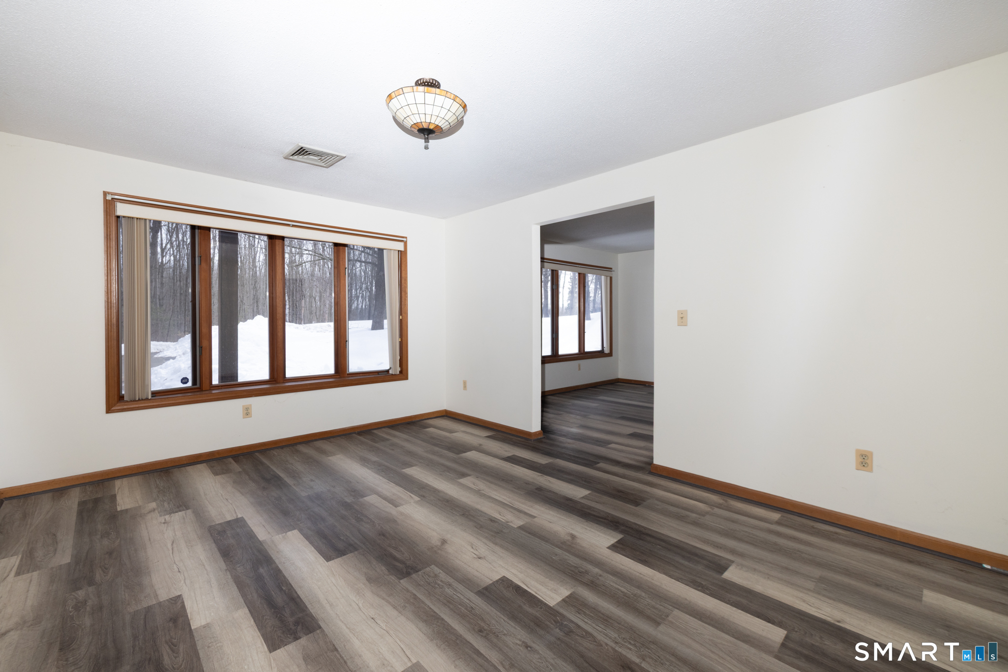 15 Cardinal Drive Farmington CT 06032