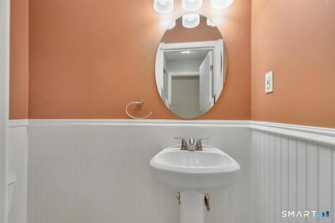 423 Churchill Drive Newington CT 06111