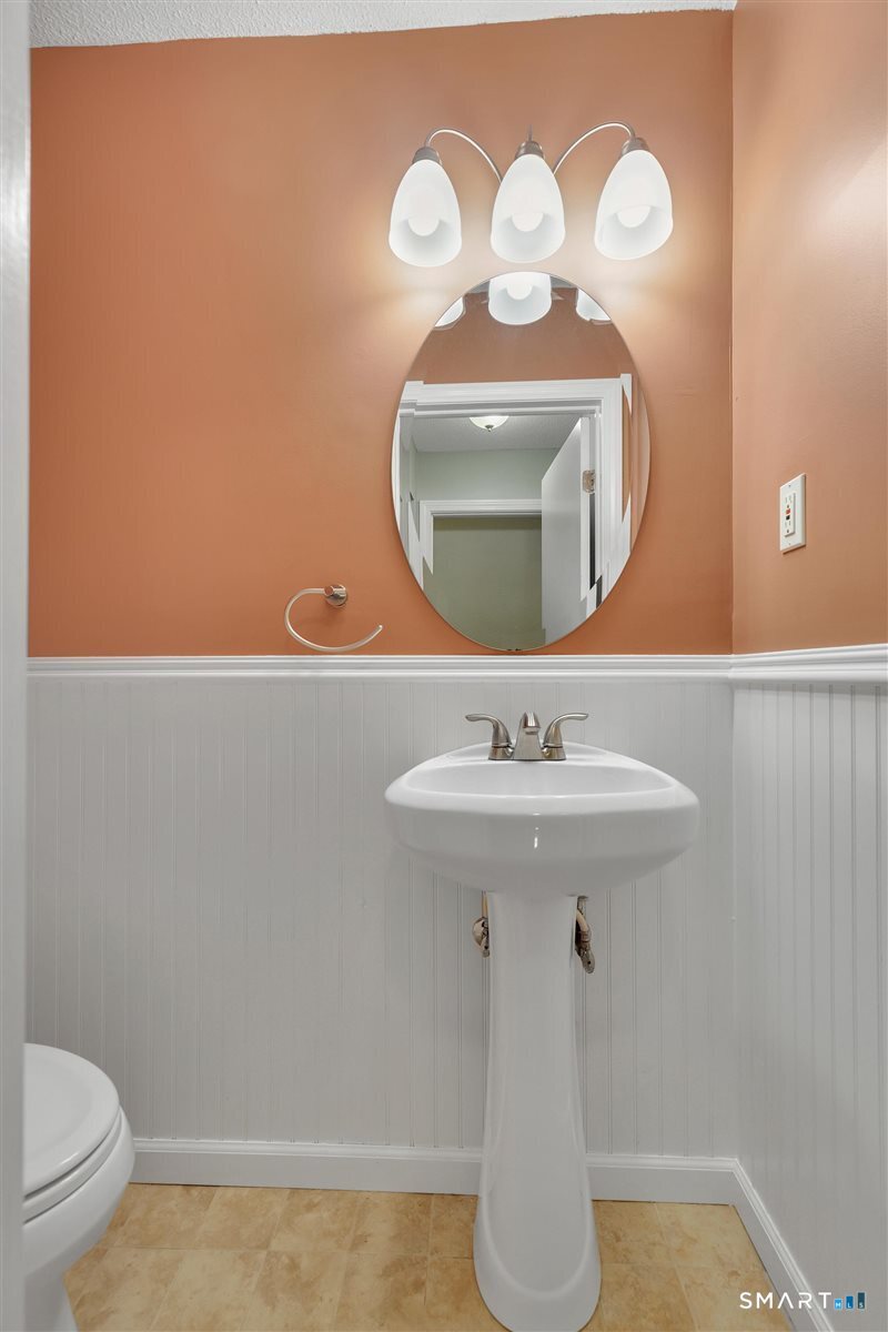 423 Churchill Drive Newington CT 06111
