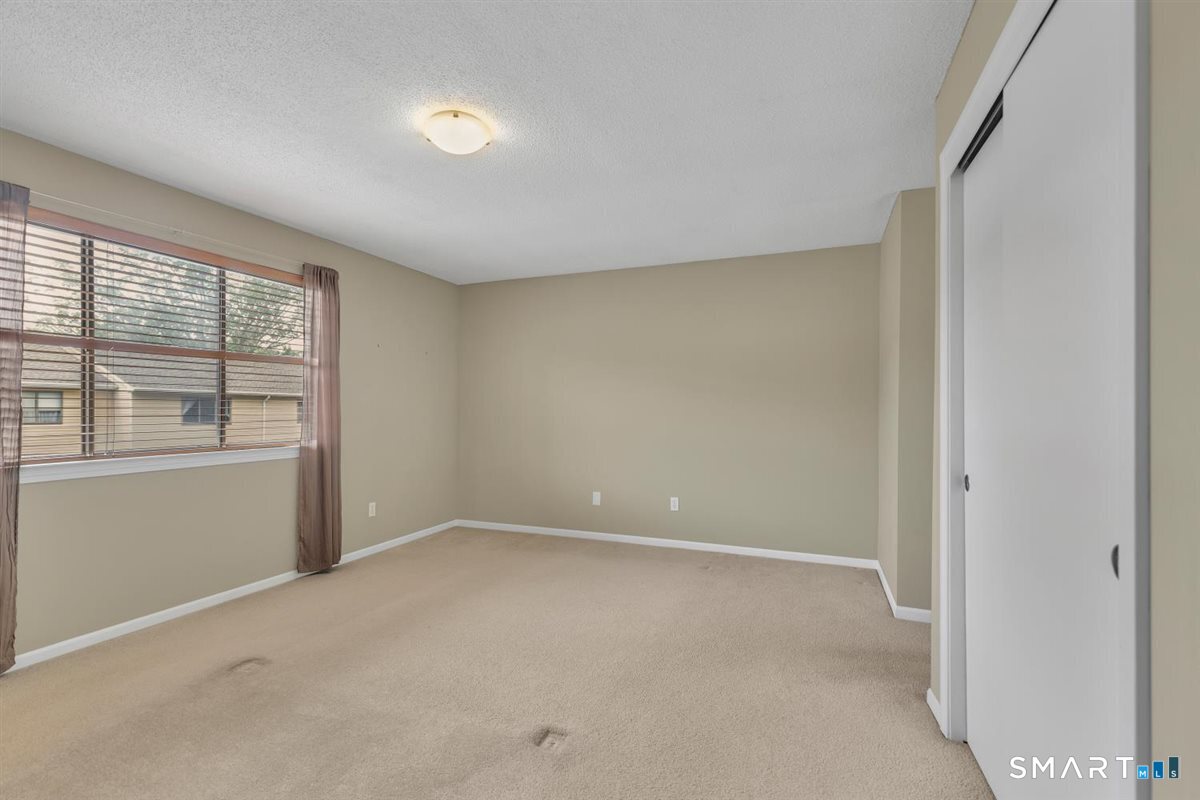423 Churchill Drive Newington CT 06111