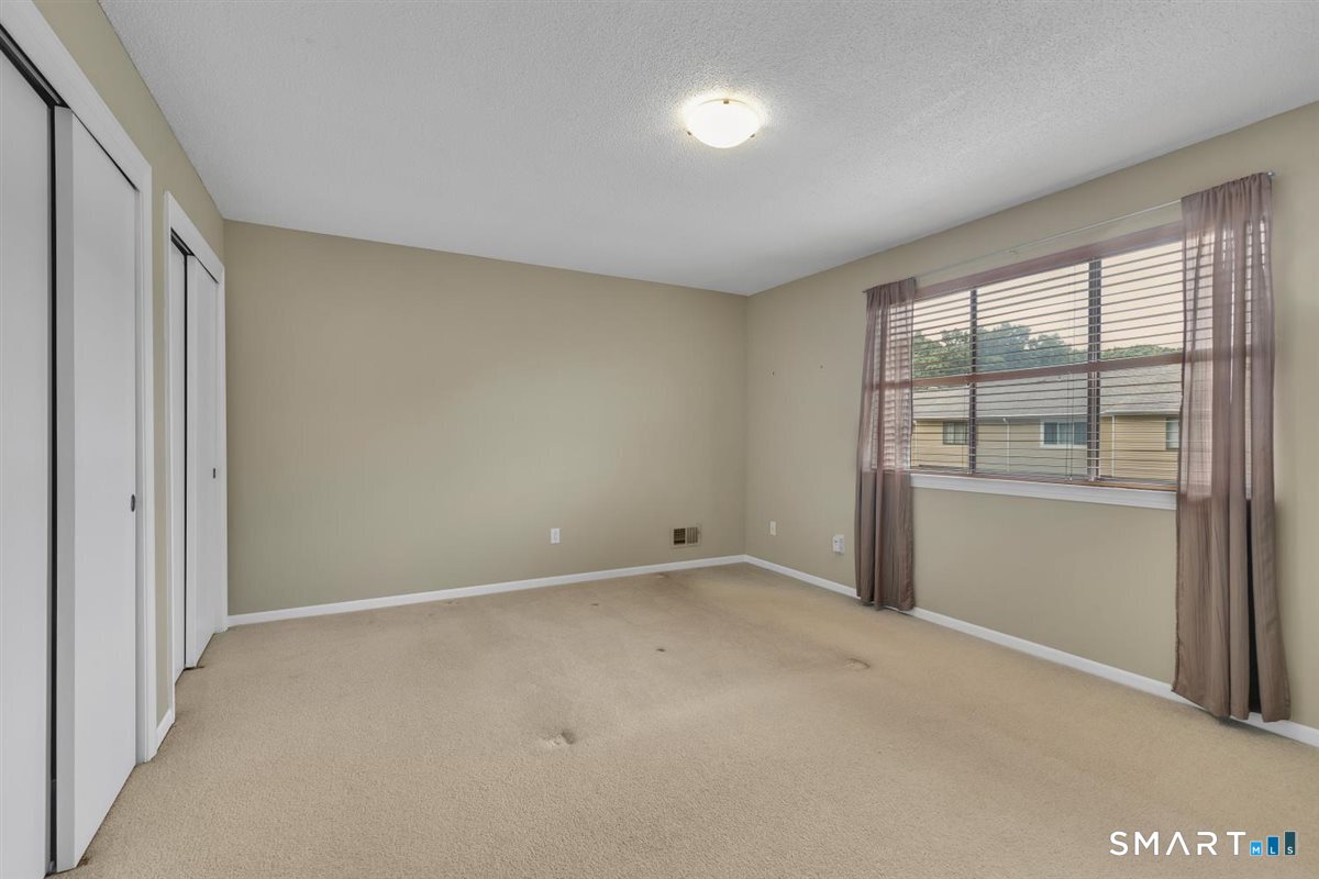 423 Churchill Drive Newington CT 06111