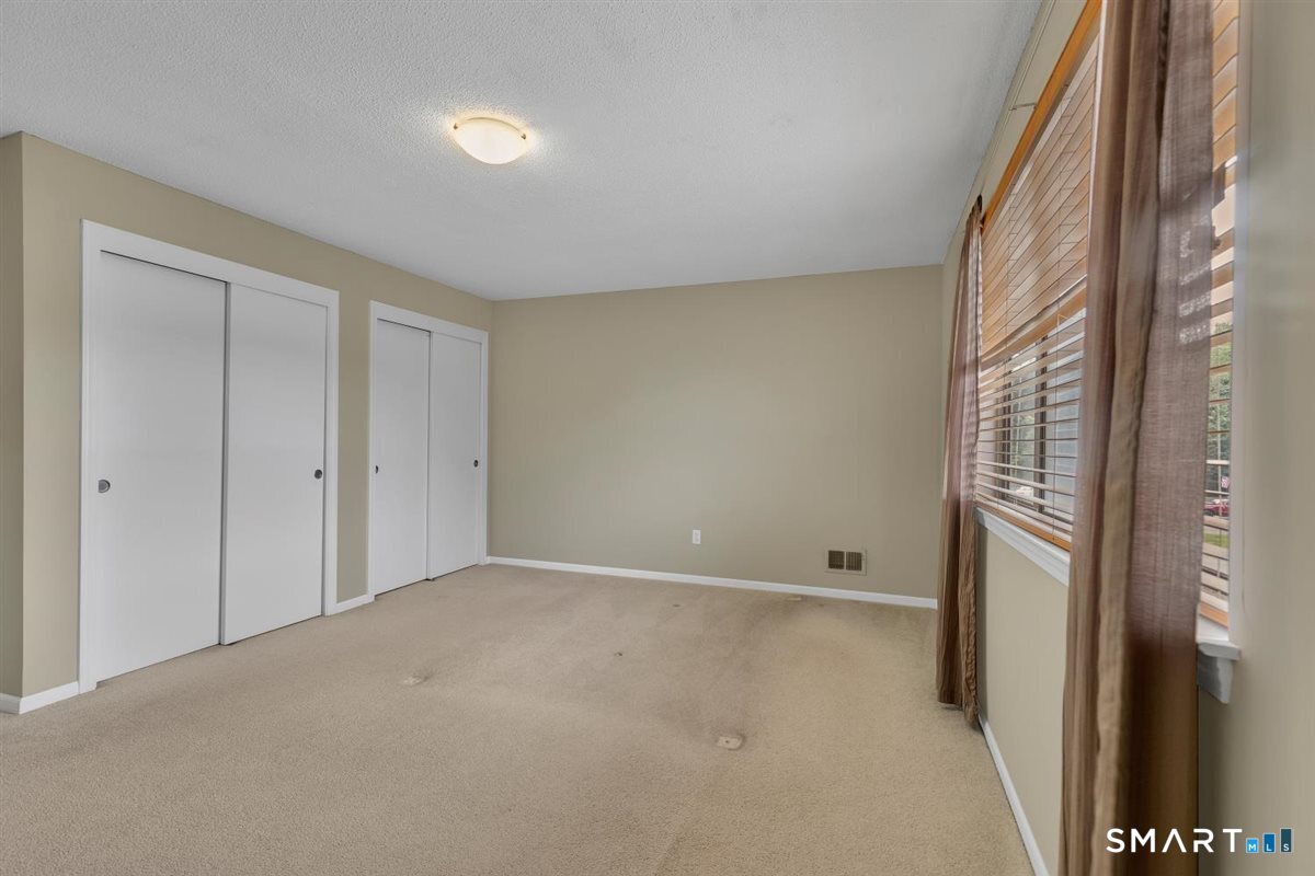 423 Churchill Drive Newington CT 06111