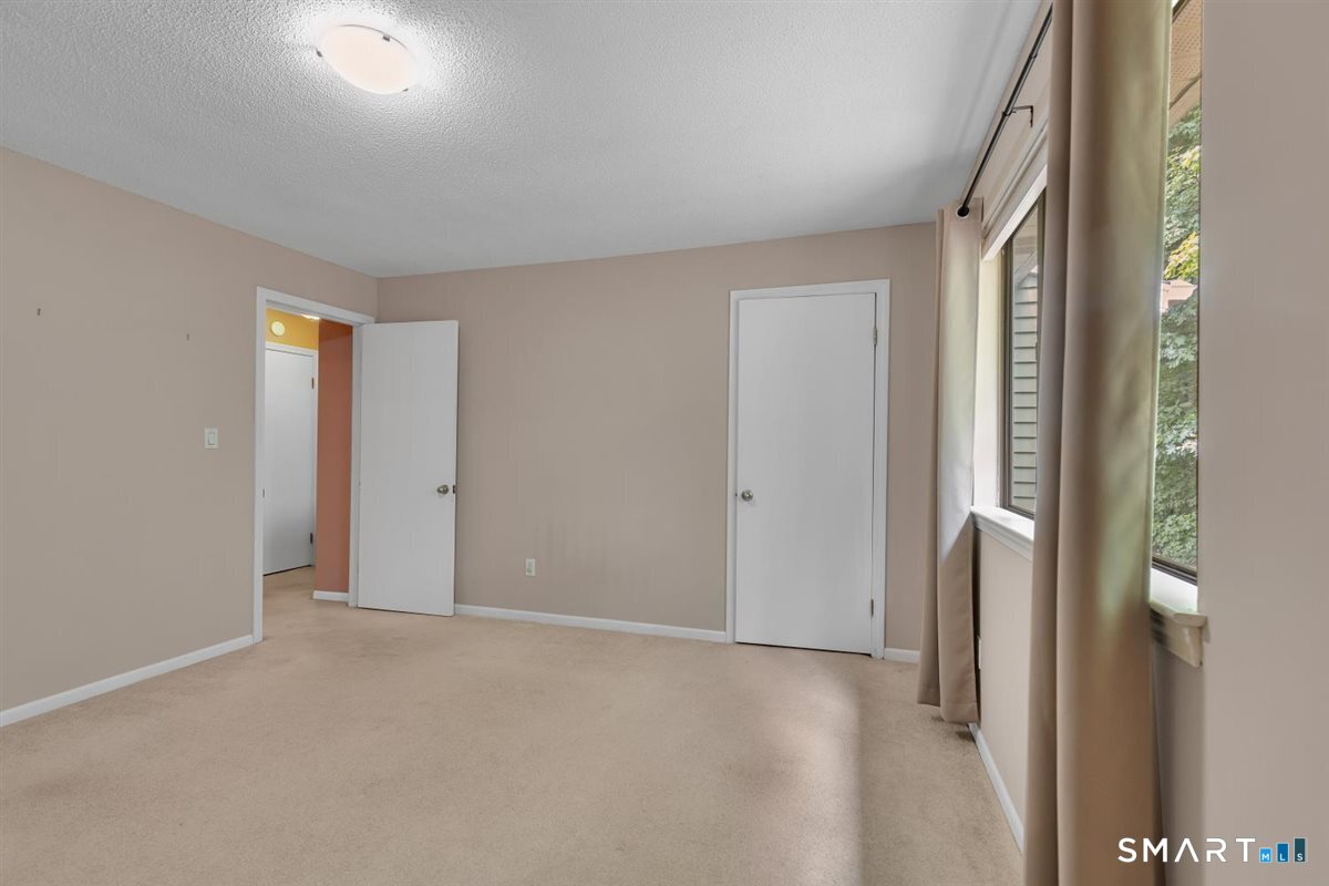 423 Churchill Drive Newington CT 06111