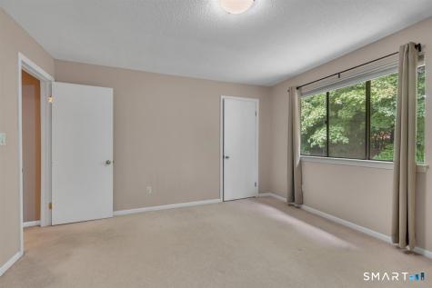 423 Churchill Drive Newington CT 06111
