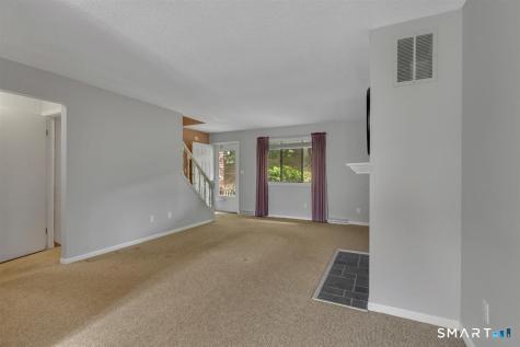 423 Churchill Drive Newington CT 06111