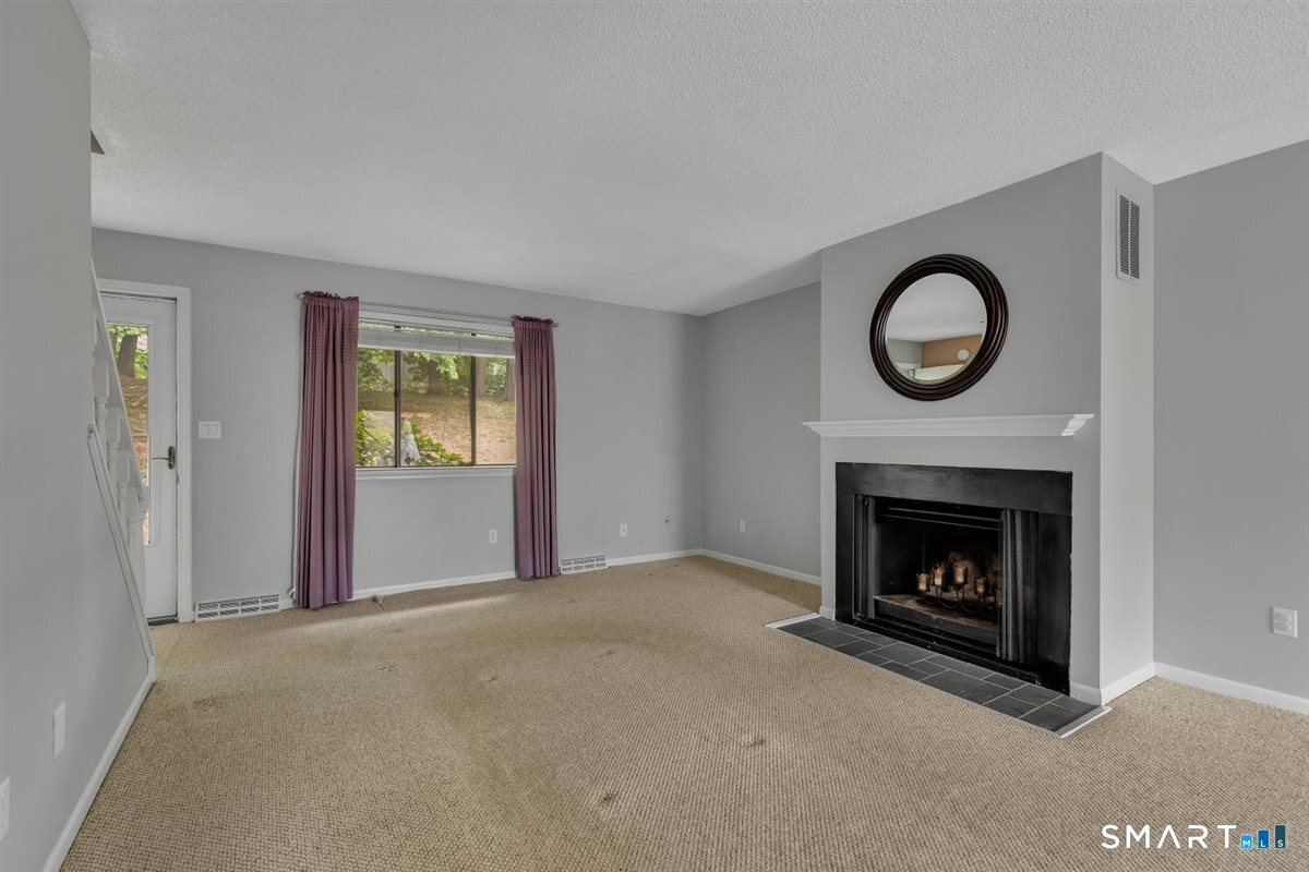 423 Churchill Drive Newington CT 06111