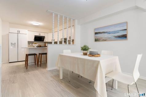 65 Peddlars Drive Branford CT 06405
