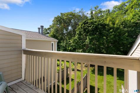 65 Peddlars Drive Branford CT 06405