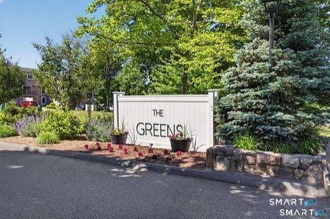 65 Peddlars Drive Branford CT 06405
