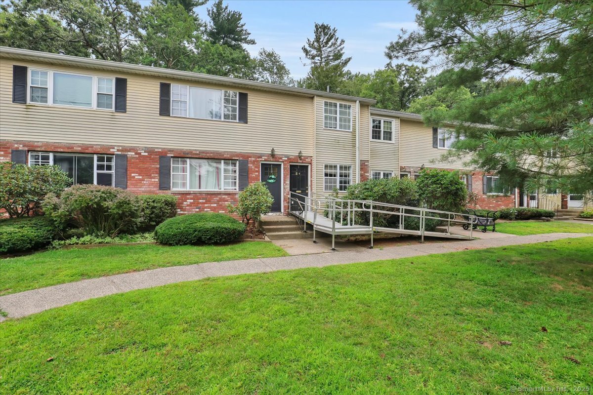 3 Georgetown Drive Enfield CT 06082