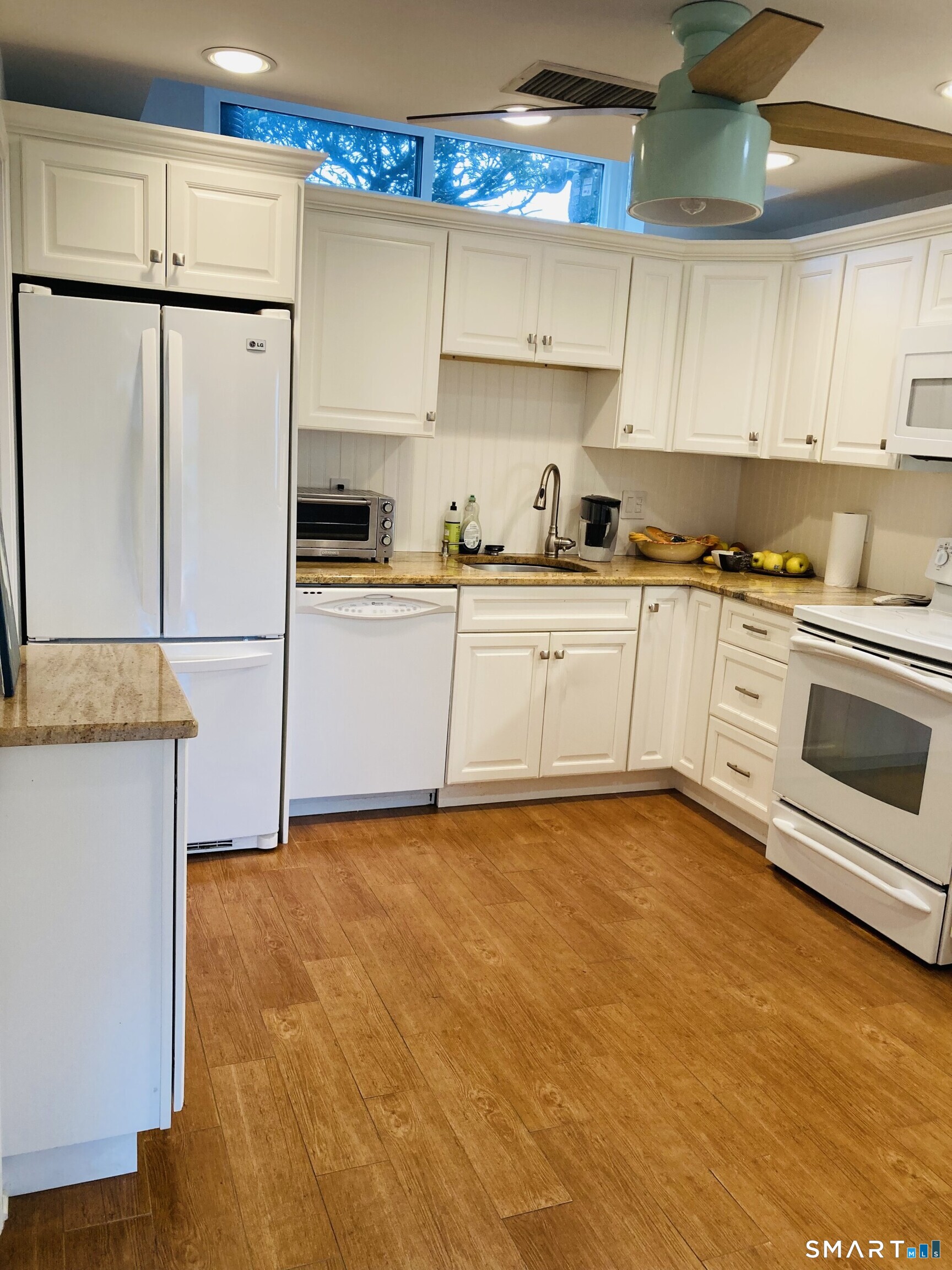 350 Grovers Avenue Bridgeport CT 06605