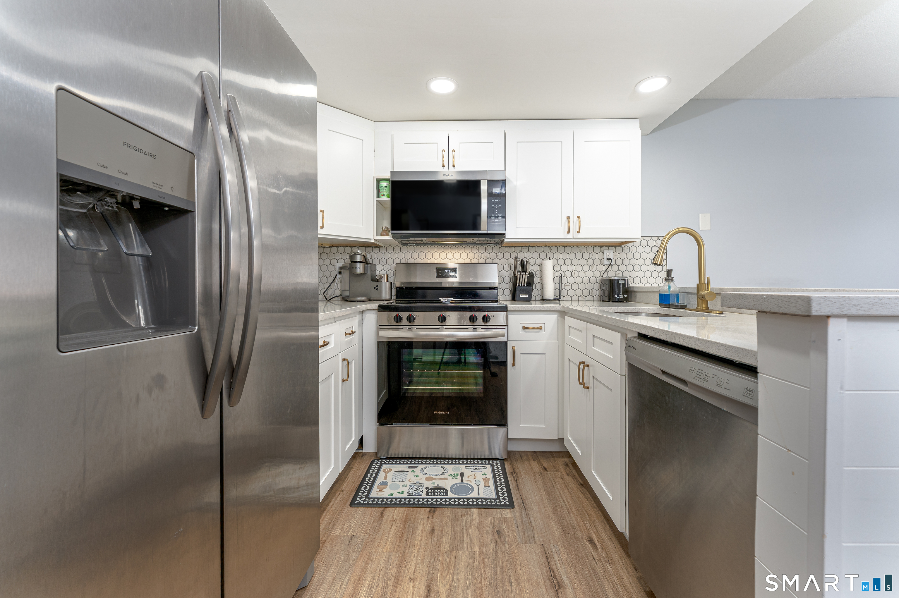 330 Short Beach Road East Haven CT 06512
