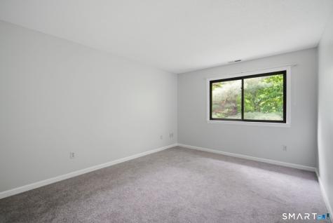 808 Mill Pond Drive South Windsor CT 06074