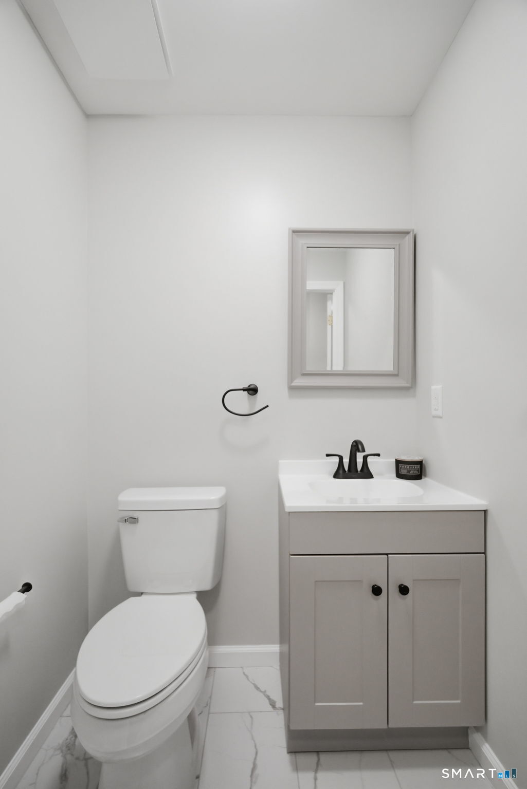 808 Mill Pond Drive South Windsor CT 06074