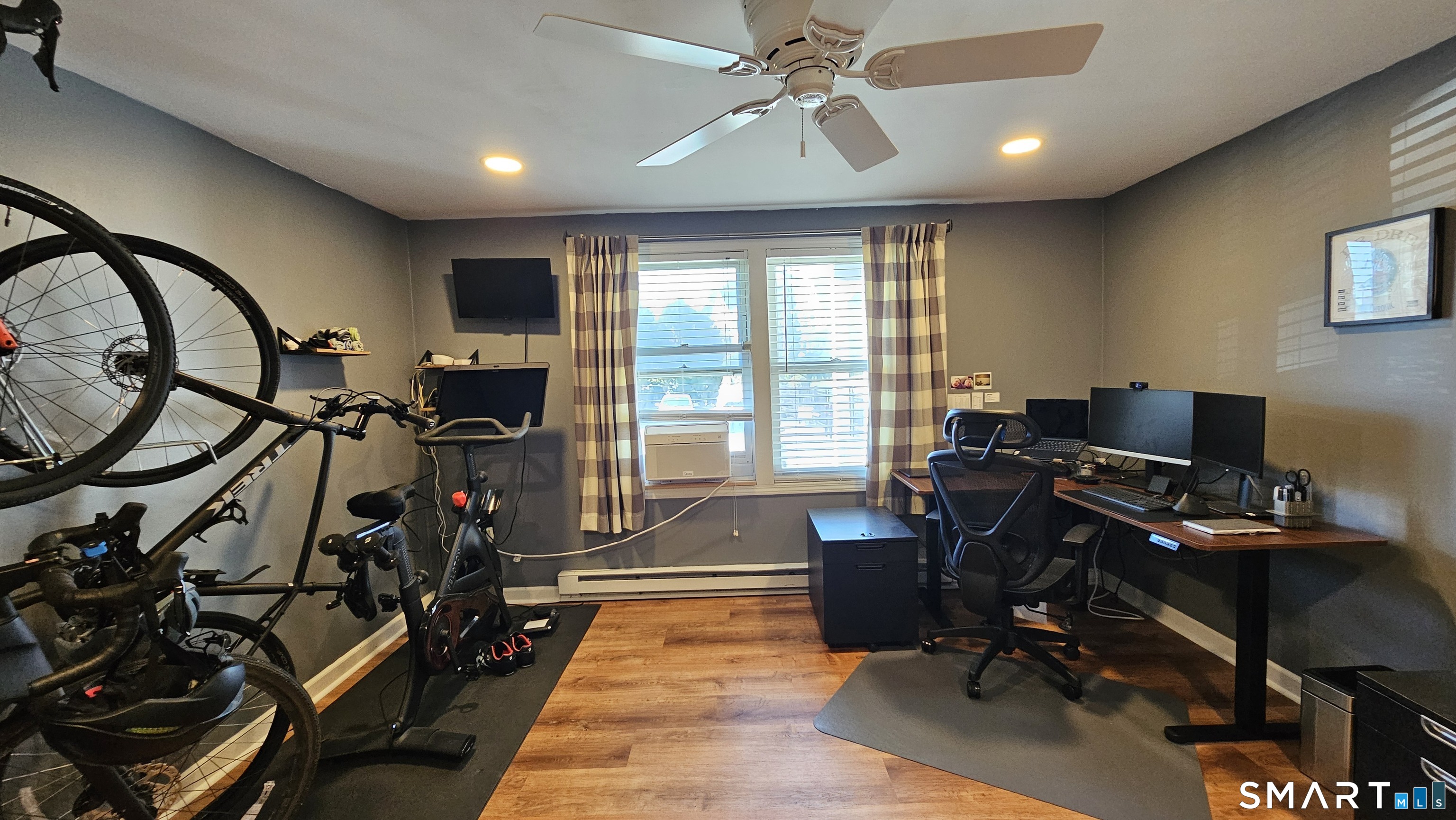 150 Beachview Avenue Bridgeport CT 06605