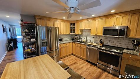 150 Beachview Avenue Bridgeport CT 06605