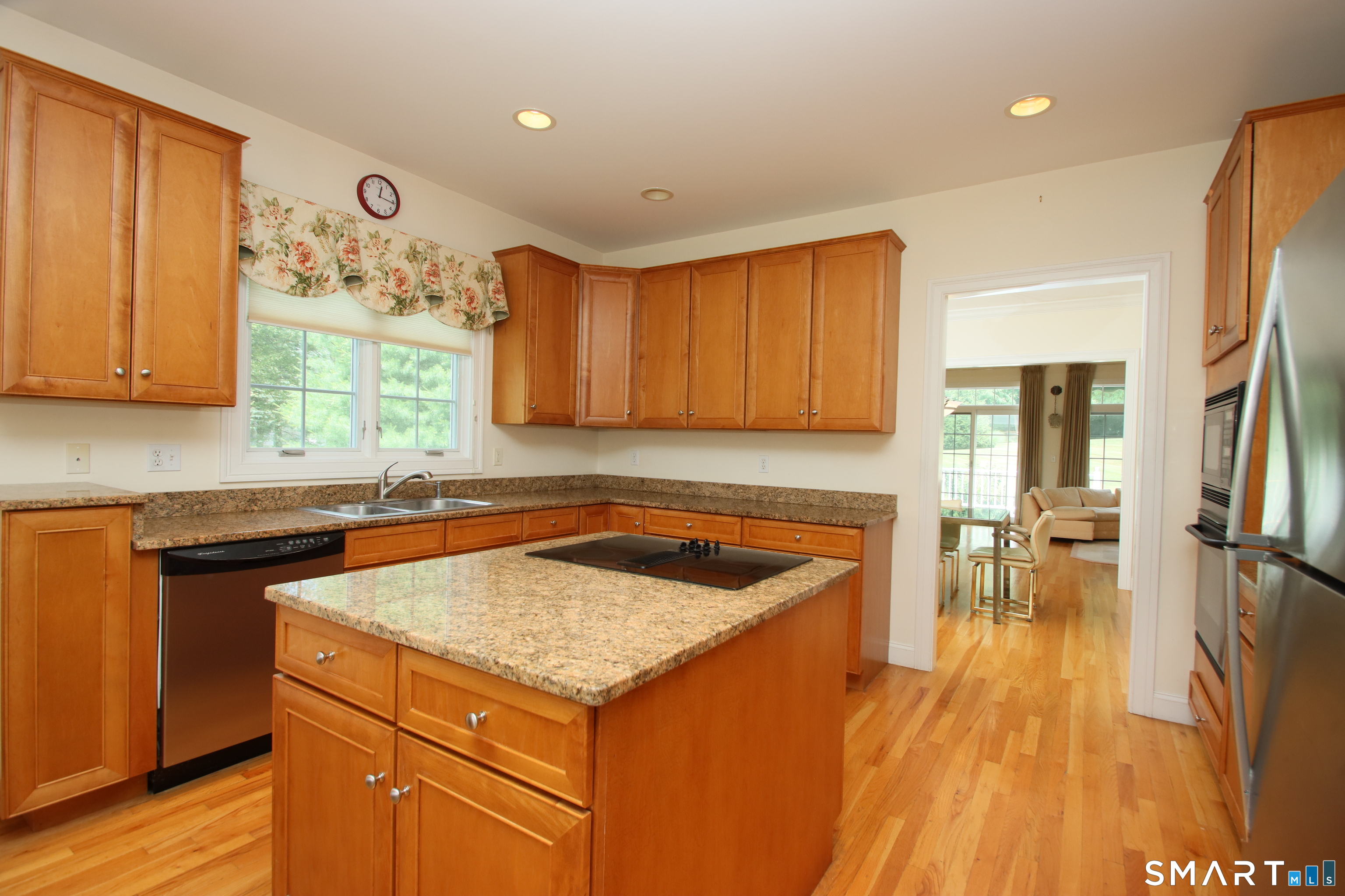 6 Carriage House Lane Brookfield CT 06804