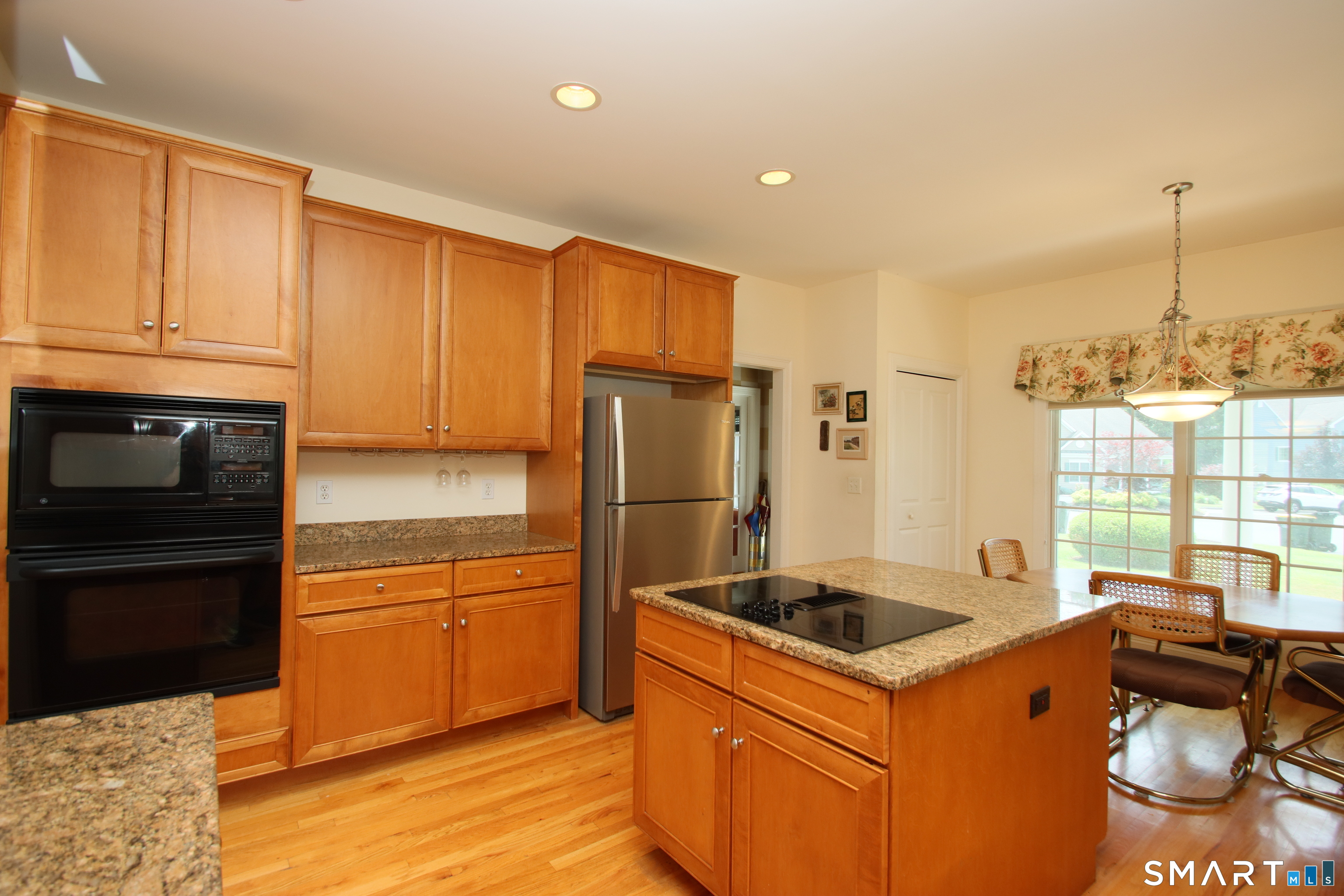 6 Carriage House Lane Brookfield CT 06804