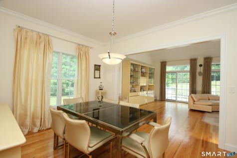 6 Carriage House Lane Brookfield CT 06804